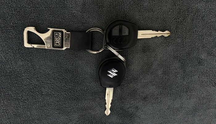 2021 Maruti Swift VXI, Petrol, Manual, 31,959 km, Key Close Up