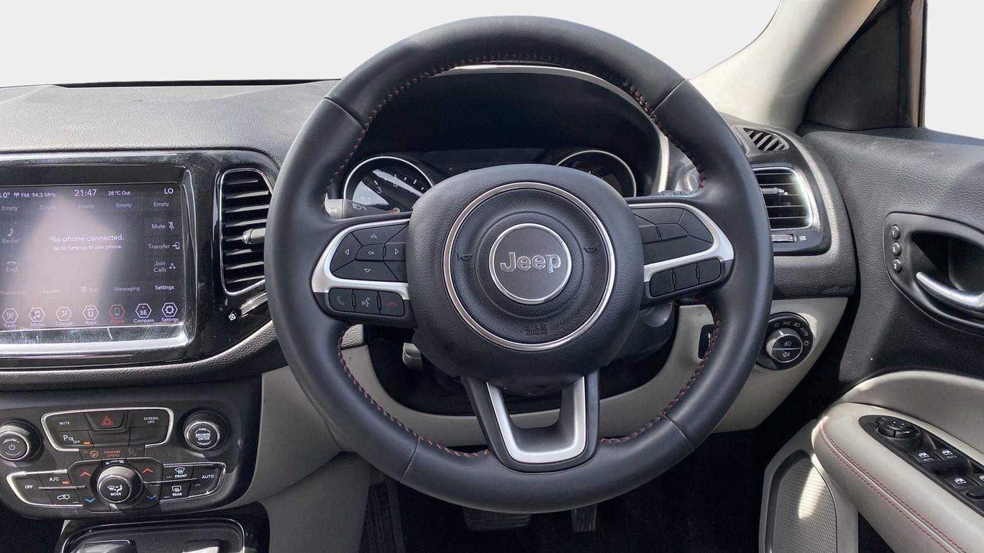 2018 Jeep Compass LONGITUDE PLUS 1.4 PETROL AT, Petrol, Automatic, 42,905 km, Steering Wheel Close Up