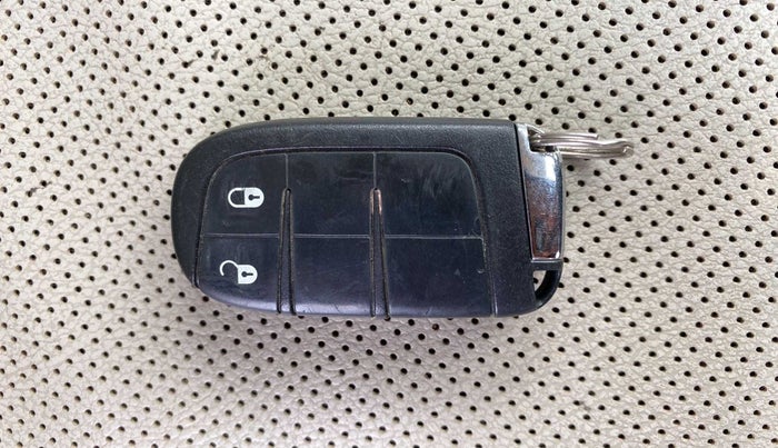 2018 Jeep Compass LONGITUDE PLUS 1.4 PETROL AT, Petrol, Automatic, 42,905 km, Key Close Up