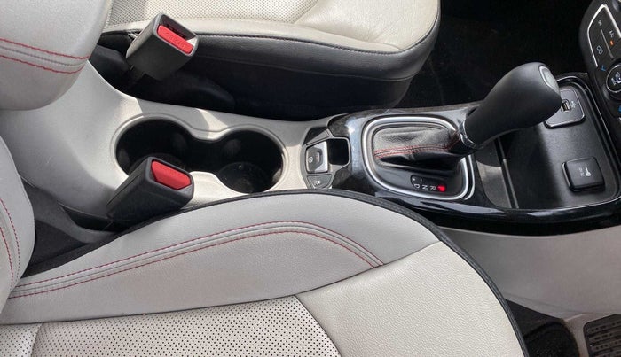 2018 Jeep Compass LONGITUDE PLUS 1.4 PETROL AT, Petrol, Automatic, 42,905 km, Gear Lever