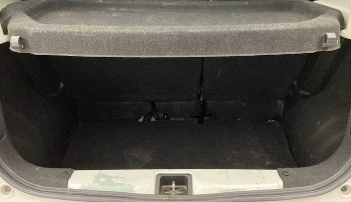 2022 Maruti New Wagon-R ZXI 1.2, Petrol, Manual, 32,316 km, Boot Inside