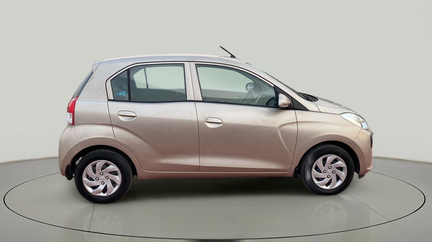 2018 Hyundai NEW SANTRO SPORTZ MT, Petrol, Manual, 22,539 km, Right Side View