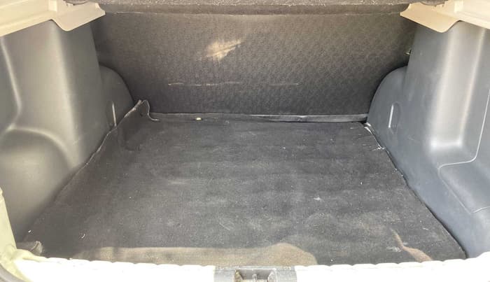 2015 Renault Duster 110 PS RXL DIESEL, Diesel, Manual, 74,176 km, Boot Inside