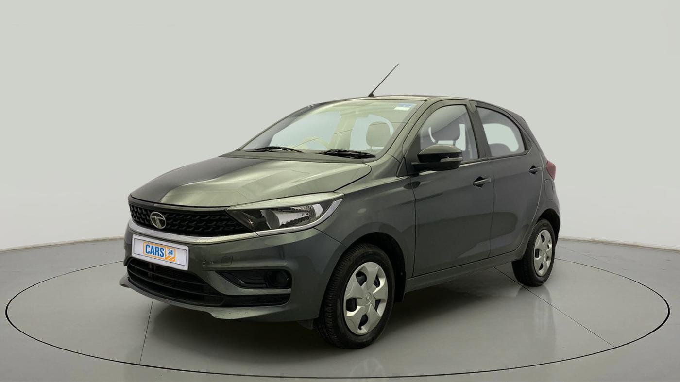 2022 Tata Tiago XT PETROL, Petrol, Manual, 9,985 km, Left Front Diagonal