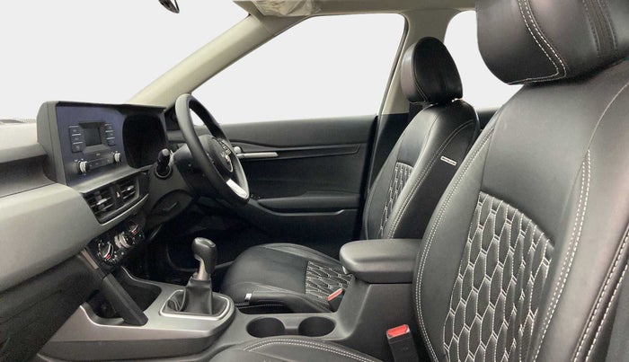 2022 KIA SELTOS HTE 1.5 DIESEL, Diesel, Manual, 36,166 km, Right Side Front Door Cabin