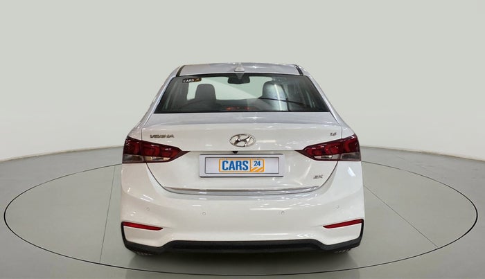 2019 Hyundai Verna 1.6 VTVT SX, Petrol, Manual, 61,785 km, Back/Rear
