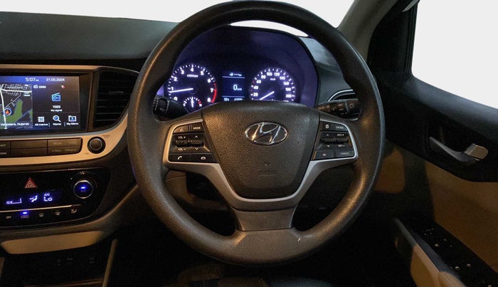 2019 Hyundai Verna 1.6 VTVT SX, Petrol, Manual, 61,785 km, Steering Wheel Close Up