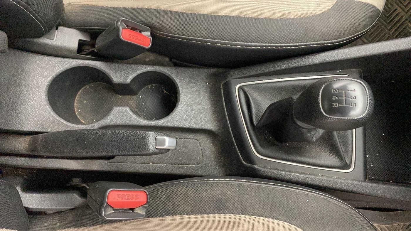 2019 Hyundai Elite i20 SPORTZ PLUS 1.2, Petrol, Manual, 33,221 km, Gear Lever