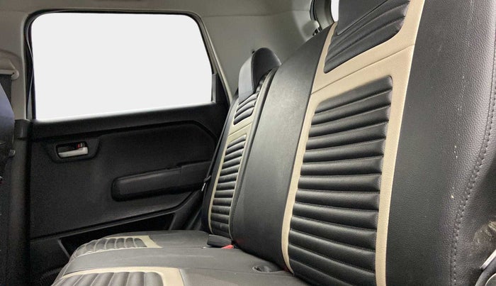 2022 Maruti New Wagon-R ZXI 1.2, Petrol, Manual, 13,103 km, Right Side Rear Door Cabin