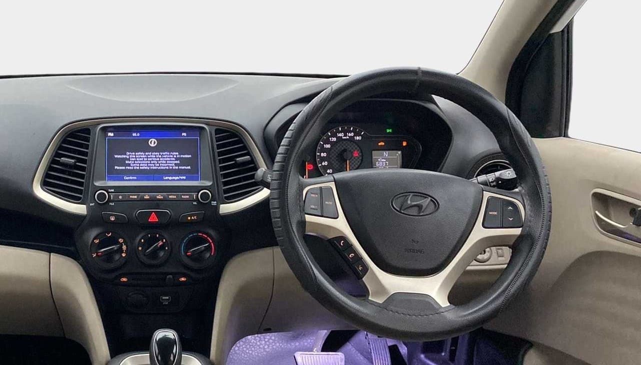 2020 Hyundai NEW SANTRO ASTA AMT, Petrol, Automatic, 48,844 km, Steering Wheel Close Up