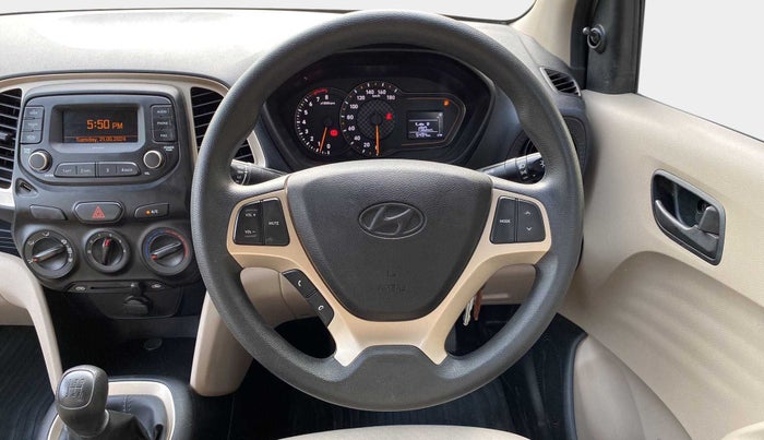 2022 Hyundai NEW SANTRO MAGNA, Petrol, Manual, 5,829 km, Steering Wheel Close Up