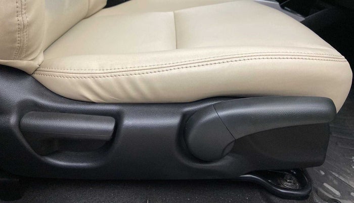 2021 Honda Jazz 1.2L I-VTEC V CVT, Petrol, Automatic, 22,605 km, Driver Side Adjustment Panel