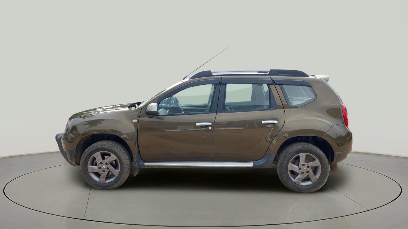2014 Renault Duster 110 PS RXZ 4X4 MT DIESEL, Diesel, Manual, 1,05,355 km, Left Side