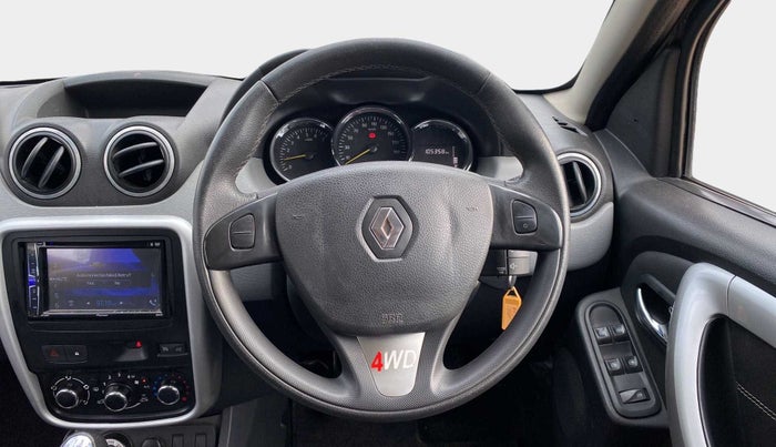 2014 Renault Duster 110 PS RXZ 4X4 MT DIESEL, Diesel, Manual, 1,05,355 km, Steering Wheel Close Up