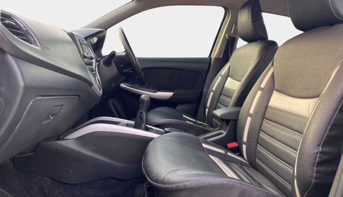 2016 Maruti Baleno ZETA PETROL 1.2, Petrol, Manual, 29,855 km, Right Side Front Door Cabin