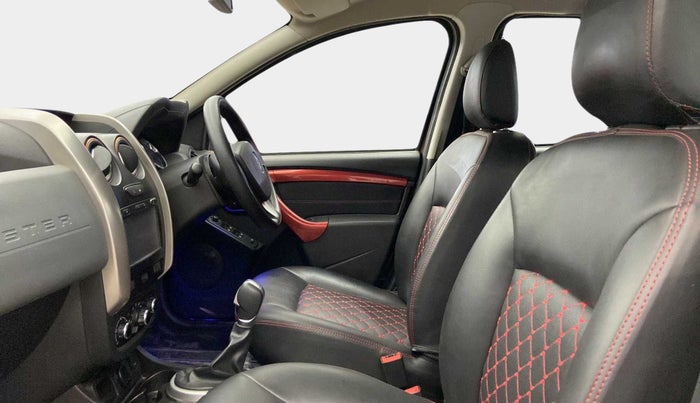 2017 Renault Duster RXS CVT, Petrol, Automatic, 44,242 km, Right Side Front Door Cabin