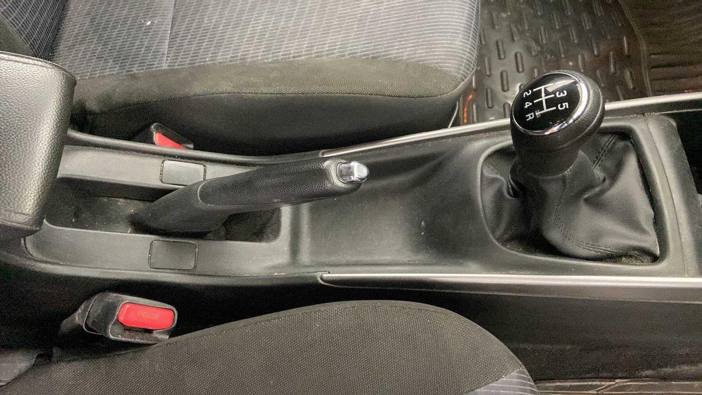 2020 Maruti Baleno ZETA PETROL 1.2, Petrol, Manual, 57,188 km, Gear Lever