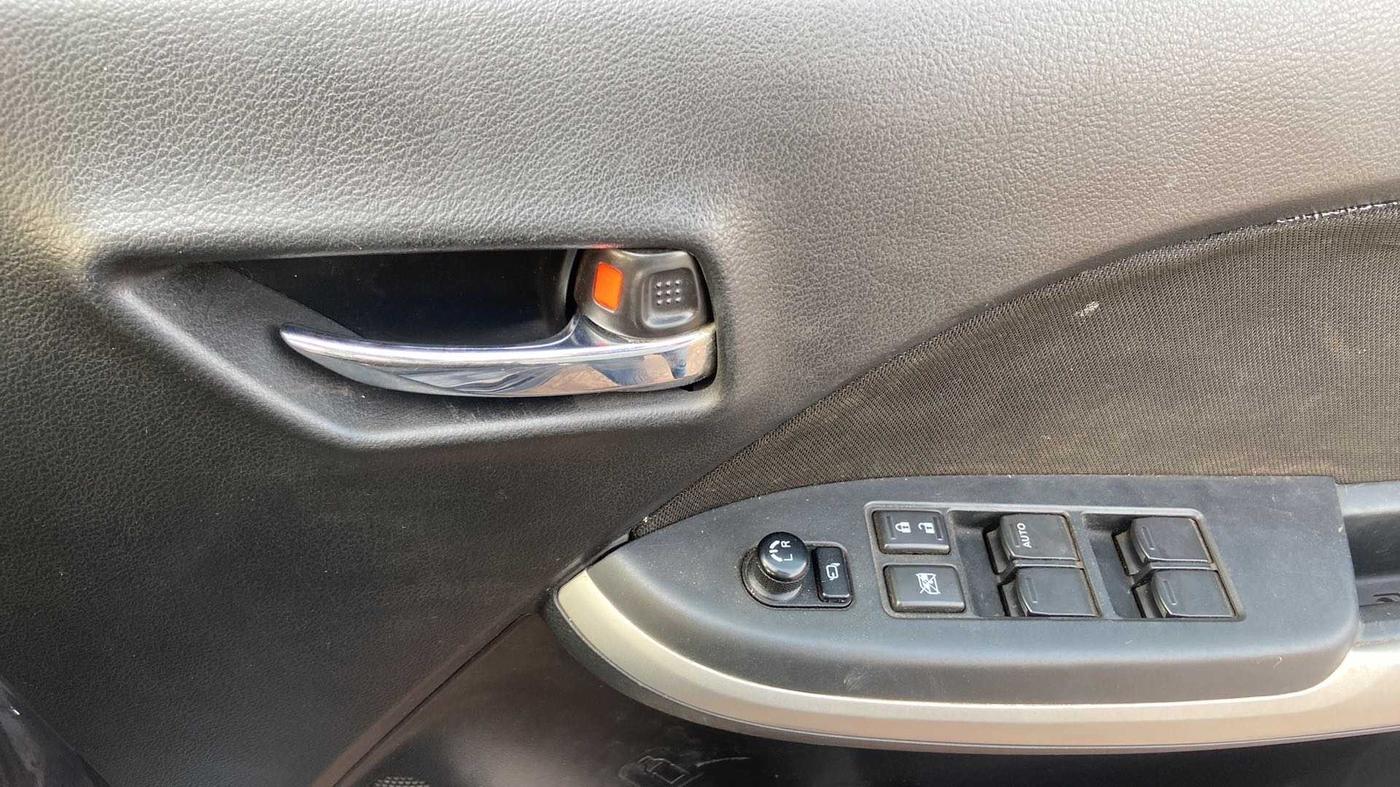 2017 Maruti Baleno ZETA PETROL 1.2, Petrol, Manual, 33,236 km, Driver Side Door Panels Control