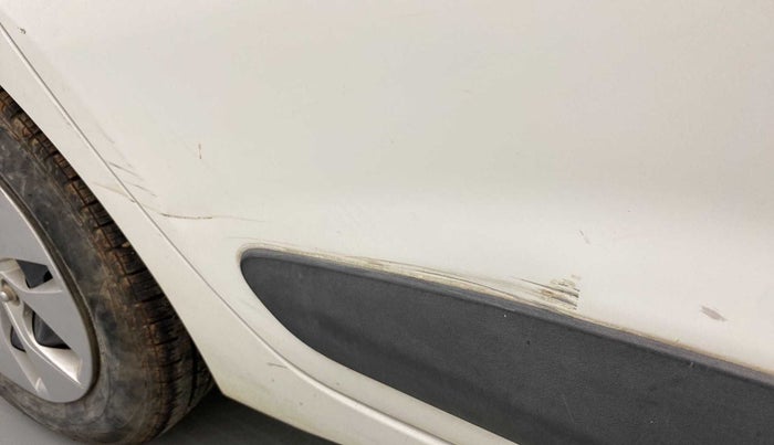 2015 Hyundai Xcent S 1.2, Petrol, Manual, 35,303 km, Right rear door - Slightly dented