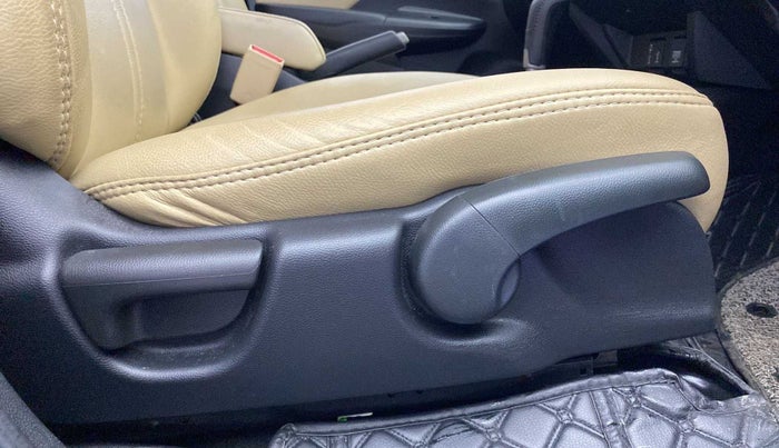 2021 Honda Jazz 1.2L I-VTEC VX CVT, Petrol, Automatic, 17,325 km, Driver Side Adjustment Panel