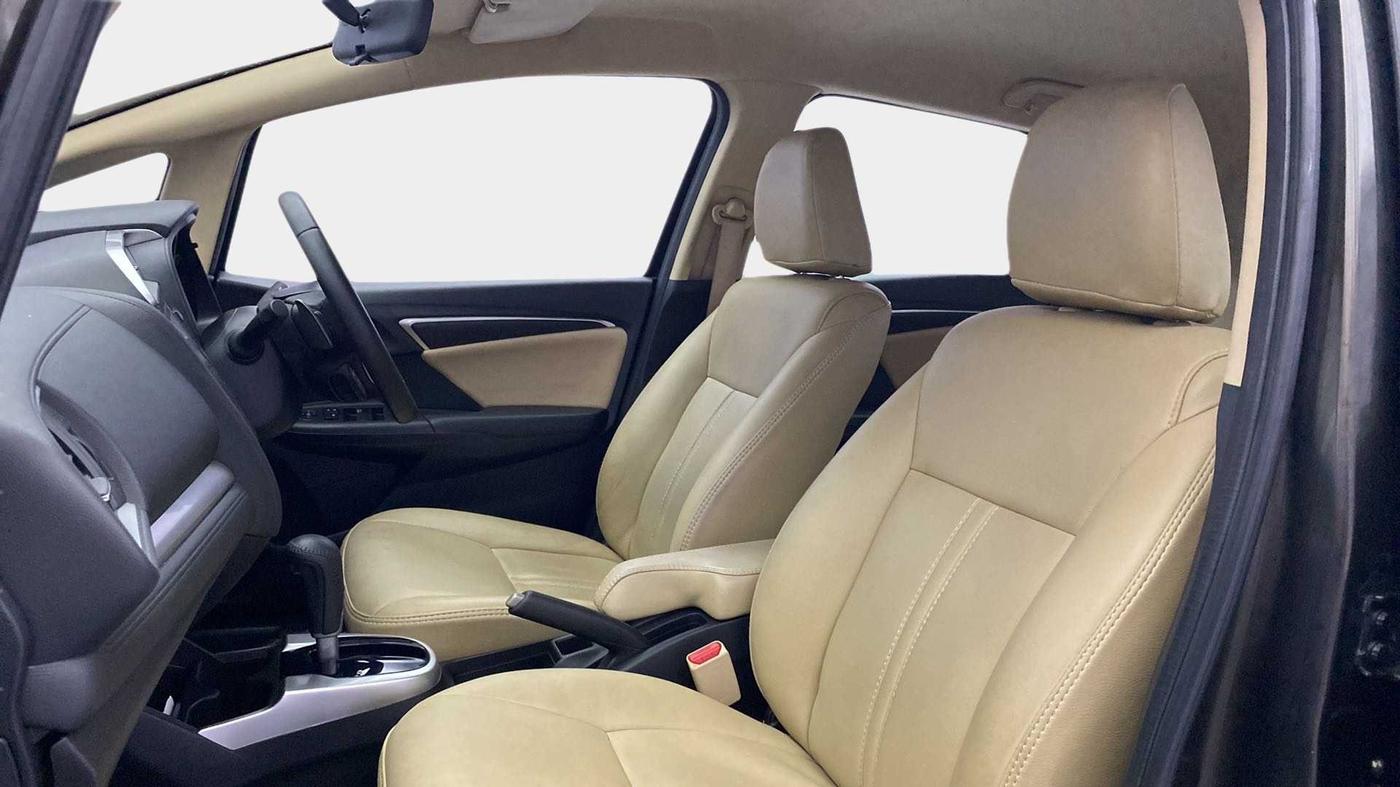 2021 Honda Jazz 1.2L I-VTEC VX CVT, Petrol, Automatic, 17,325 km, Right Side Front Door Cabin