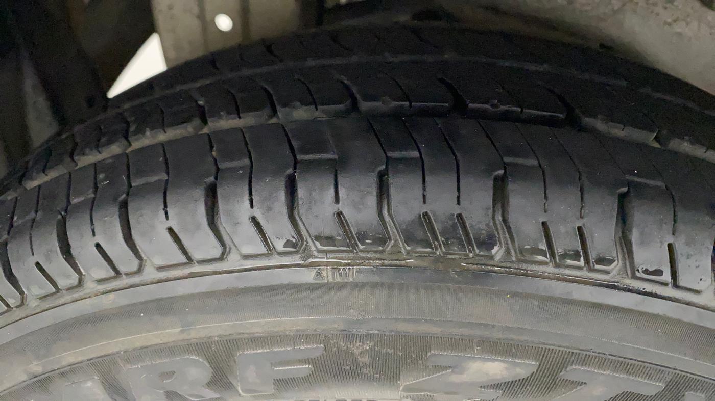2011 Maruti A Star VXI (ABS) AT, Petrol, Automatic, 55,476 km, Right Rear Tyre Tread