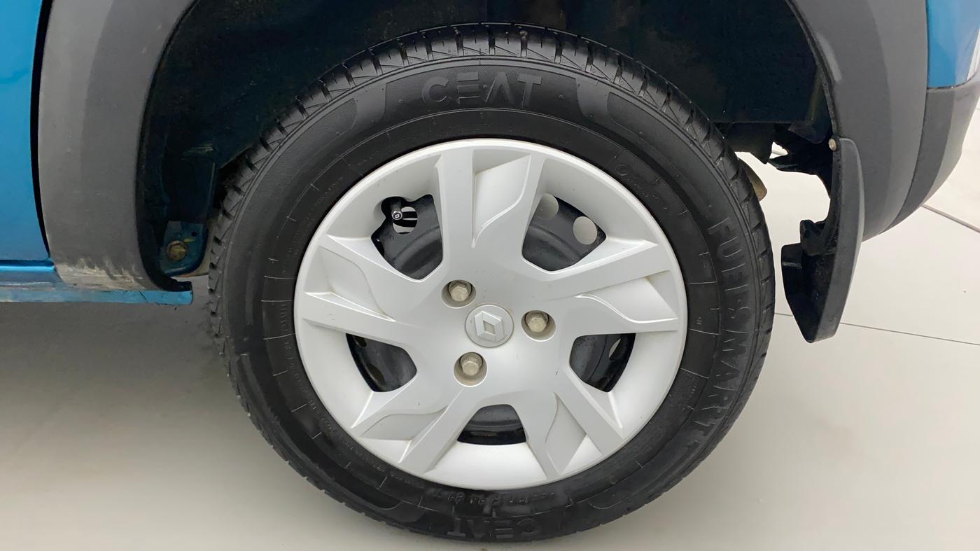 2022 Renault Kwid RXT 1.0, Petrol, Manual, 12,692 km, Left Rear Wheel