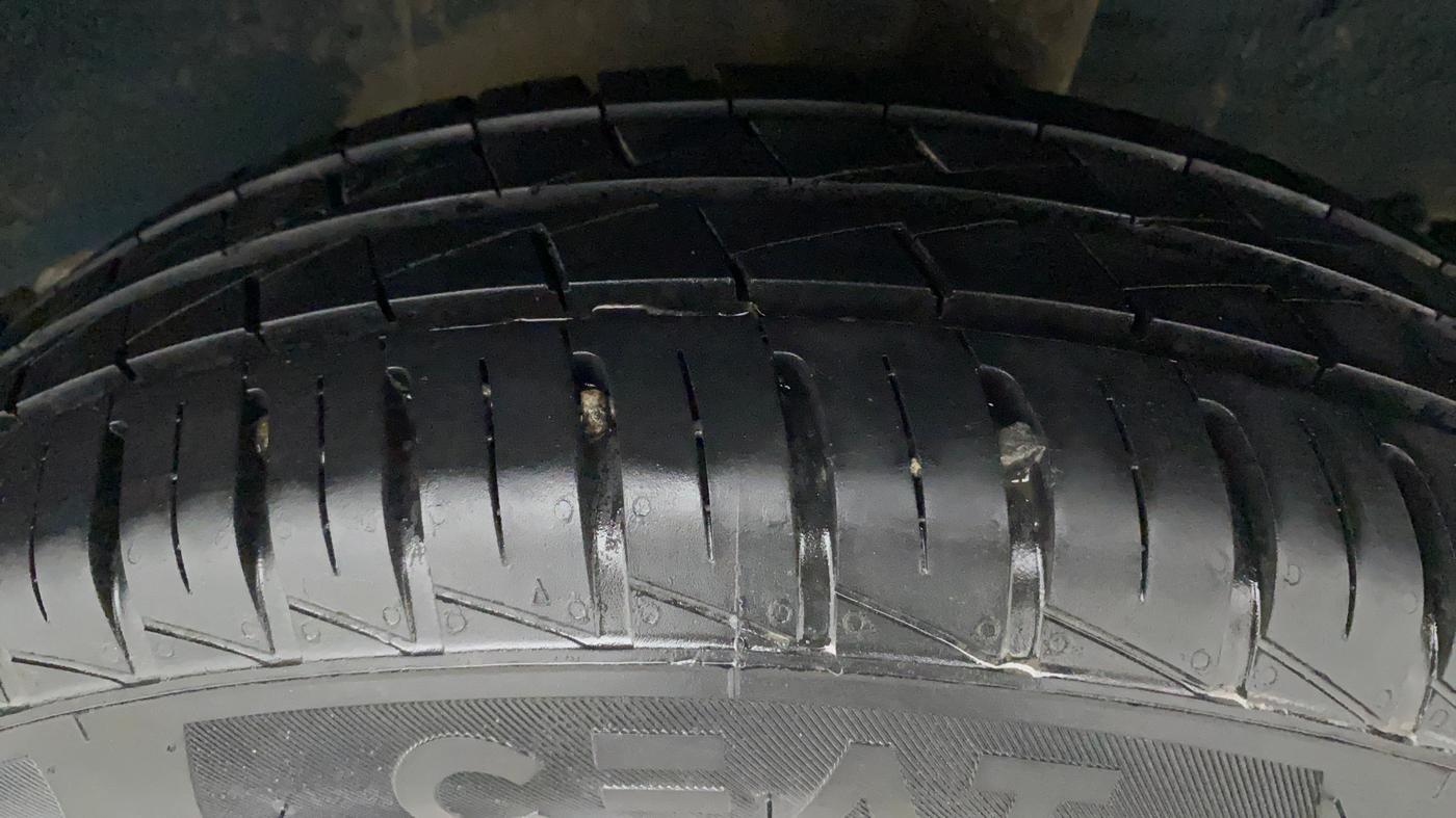 2022 Renault Kwid RXT 1.0, Petrol, Manual, 12,692 km, Left Rear Tyre Tread
