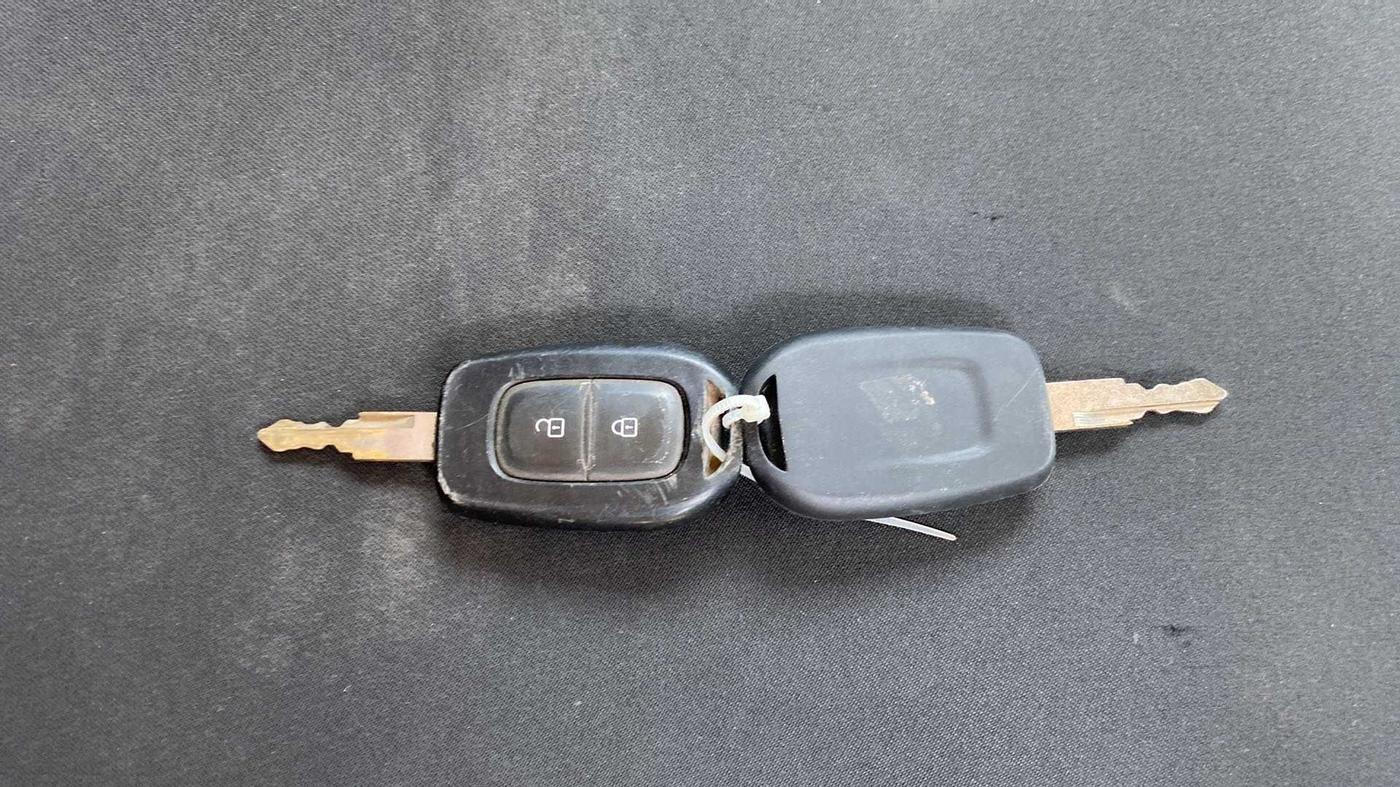 2018 Renault Kwid RXL, Petrol, Manual, 24,644 km, Key Close Up