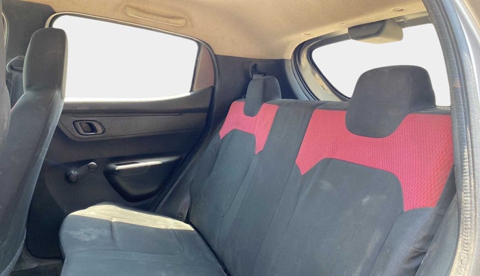 2018 Renault Kwid RXL, Petrol, Manual, 24,644 km, Right Side Rear Door Cabin