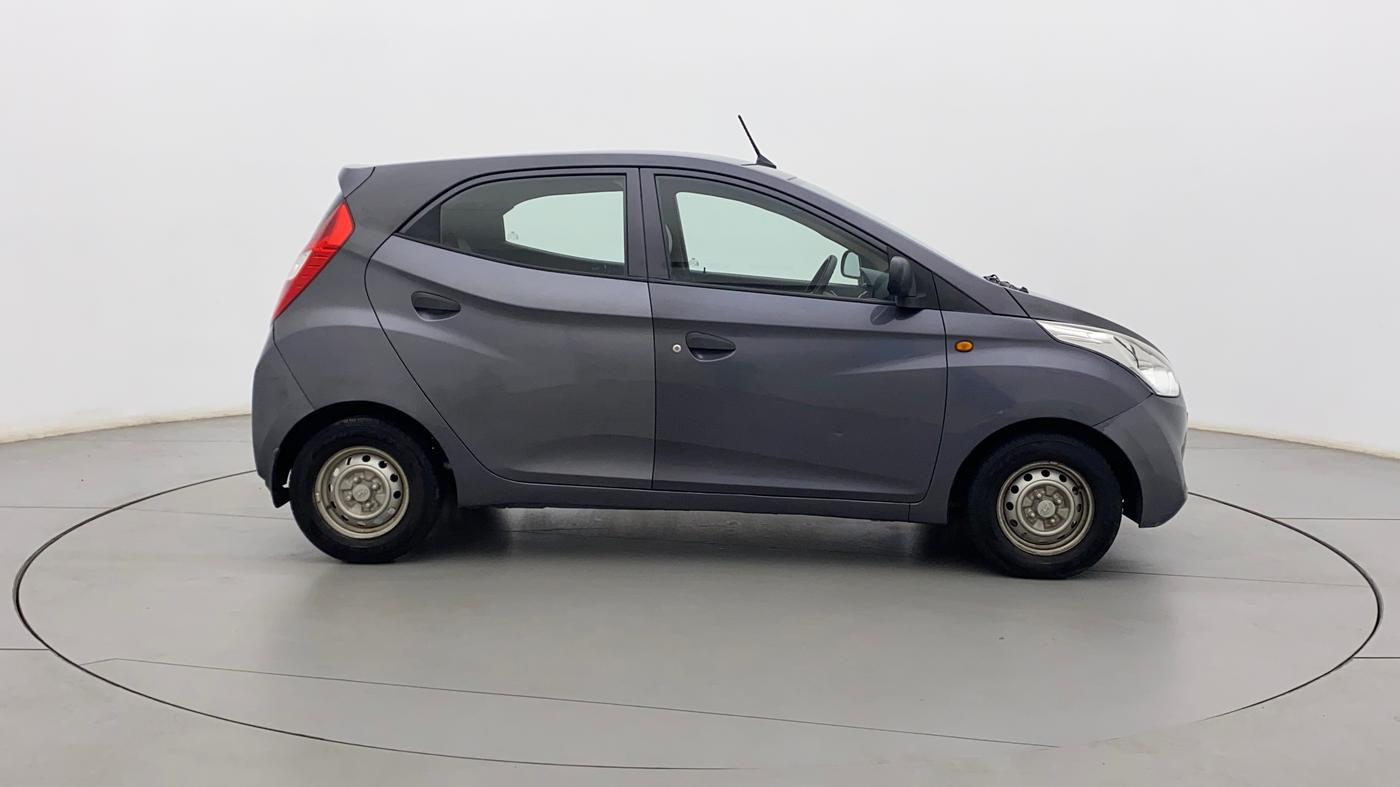 2016 Hyundai Eon ERA +, Petrol, Manual, 50,177 km, Right Side View