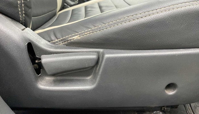 2018 Maruti Alto K10 VXI (O) AMT, Petrol, Automatic, 64,519 km, Driver Side Adjustment Panel
