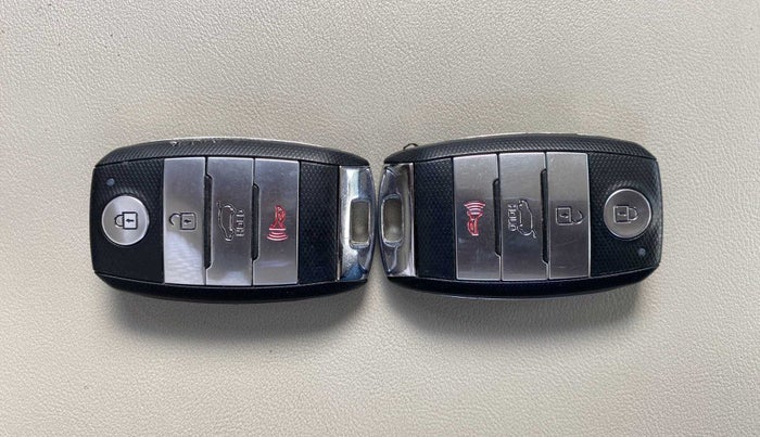 2020 KIA SELTOS HTX PLUS AT1.5 DIESEL, Diesel, Automatic, 54,526 km, Key Close Up