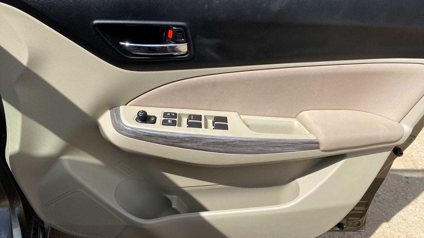 2022 Maruti Dzire ZXI Plus AMT, Petrol, Automatic, 9,369 km, Driver Side Door Panels Control