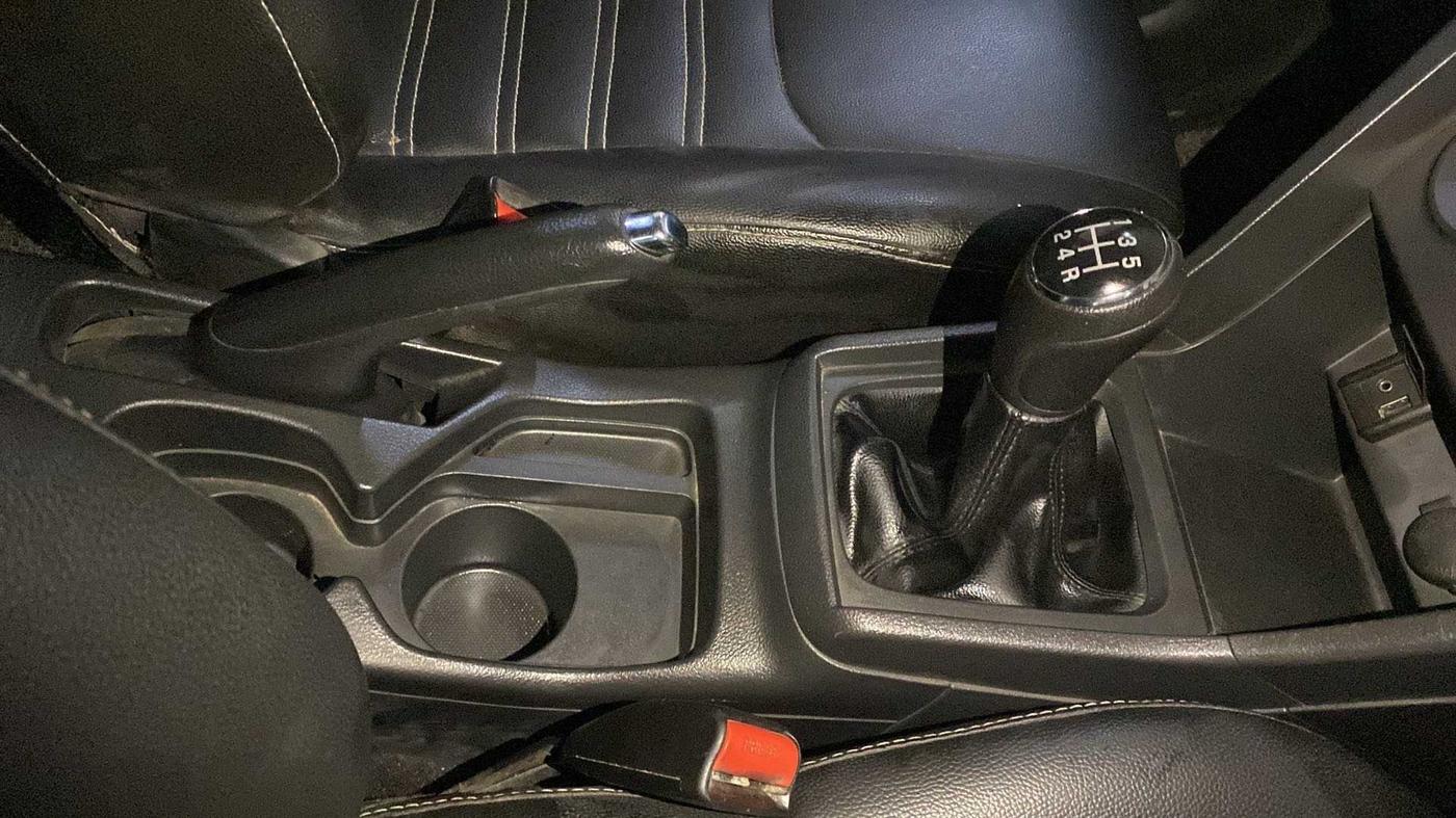 2016 Maruti Vitara Brezza VDI, Diesel, Manual, 64,422 km, Gear Lever