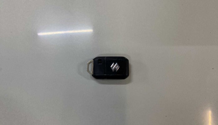 2018 Maruti Dzire ZXI PLUS, Petrol, Manual, 83,011 km, Key Close Up
