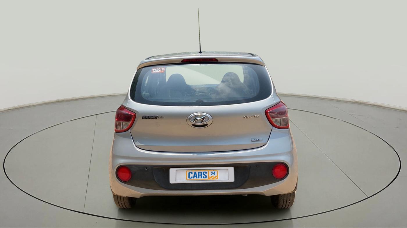 2017 Hyundai Grand i10 SPORTZ 1.2 KAPPA VTVT, Petrol, Manual, 38,401 km, Back/Rear
