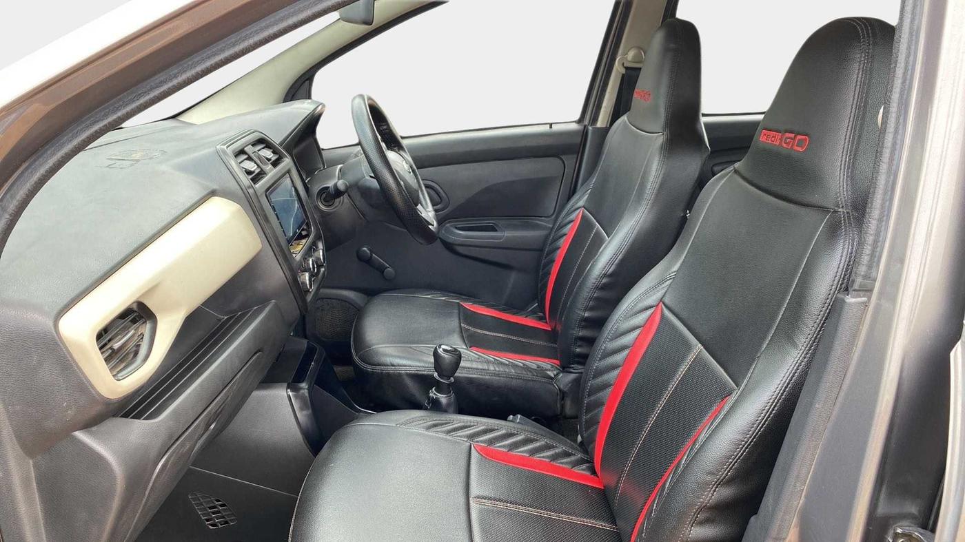 2020 Datsun Redi Go A, Petrol, Manual, 32,005 km, Right Side Front Door Cabin
