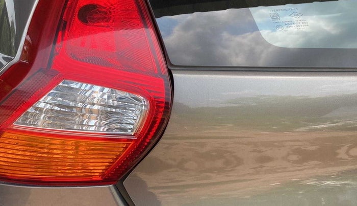 2020 Datsun Redi Go A, Petrol, Manual, 32,005 km, Left tail light - Reverse gear light not functional