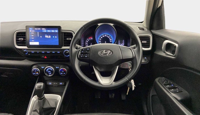 2021 Hyundai VENUE S+ 1.2, Petrol, Manual, 22,008 km, Steering Wheel Close Up