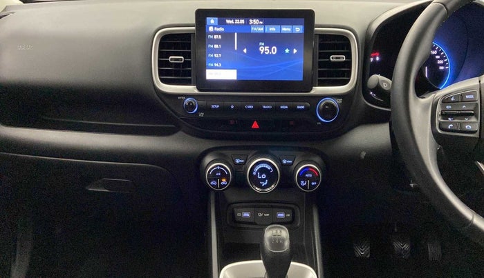 2021 Hyundai VENUE S+ 1.2, Petrol, Manual, 22,008 km, Air Conditioner