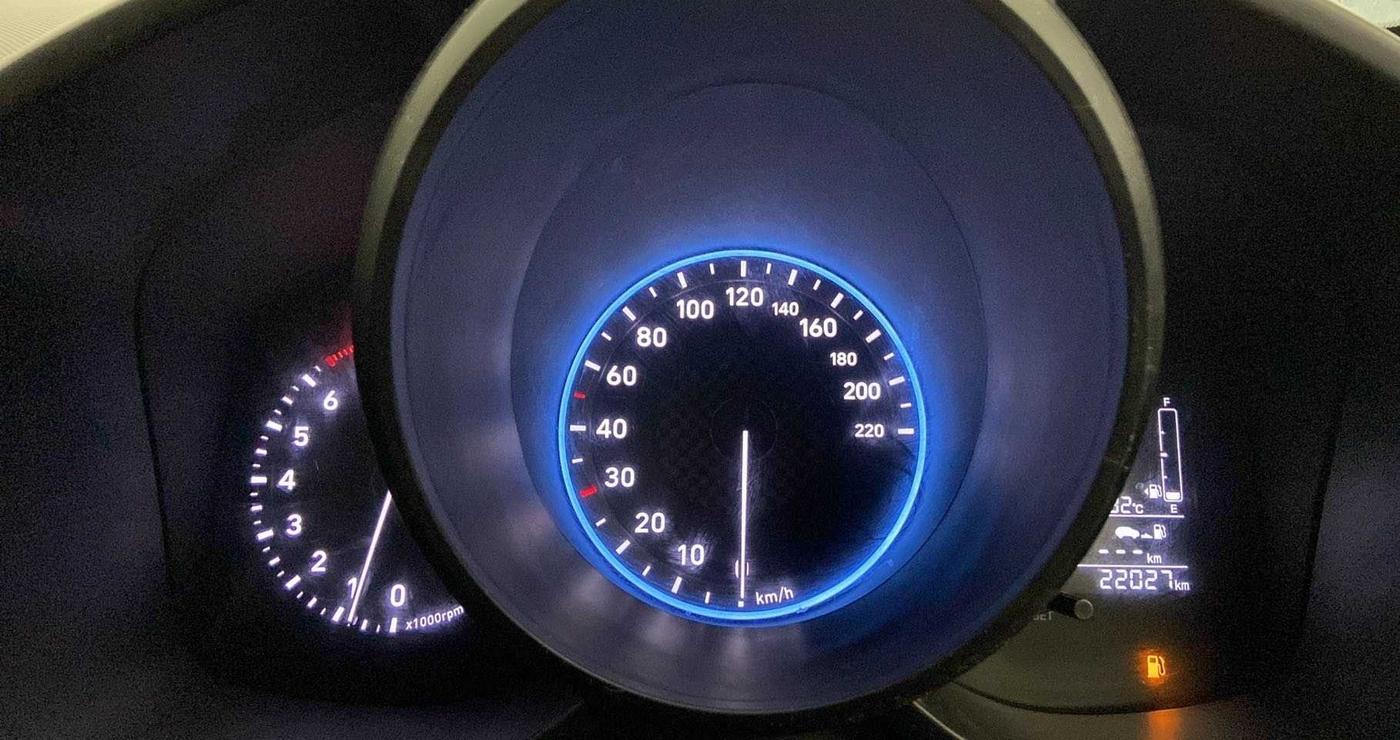 2021 Hyundai VENUE S+ 1.2, Petrol, Manual, 22,008 km, Odometer Image