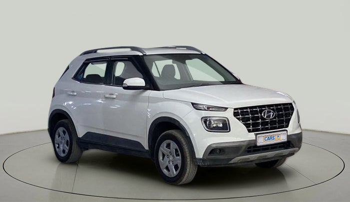 2021 Hyundai VENUE S+ 1.2, Petrol, Manual, 22,008 km, Right Front Diagonal