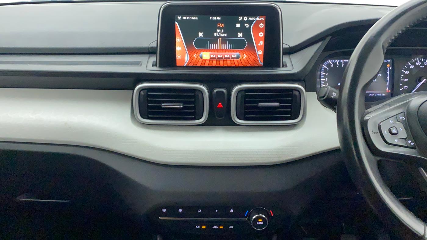 2021 Tata PUNCH CREATIVE  MT, Petrol, Manual, 38,054 km, Air Conditioner