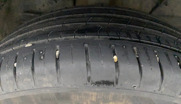 2021 Tata PUNCH CREATIVE  MT, Petrol, Manual, 38,054 km, Right Rear Tyre Tread