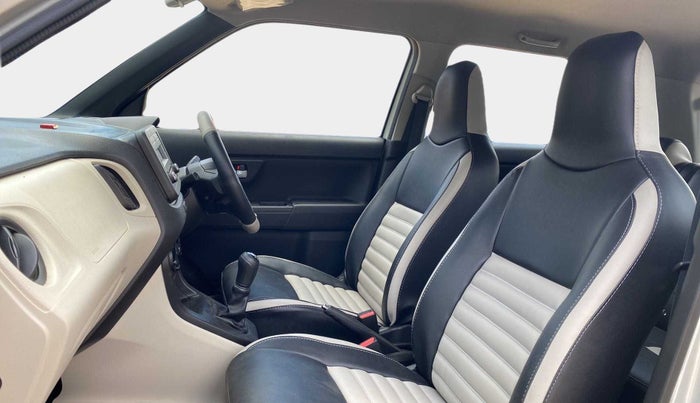 2022 Maruti New Wagon-R ZXI 1.2, Petrol, Manual, 8,524 km, Right Side Front Door Cabin