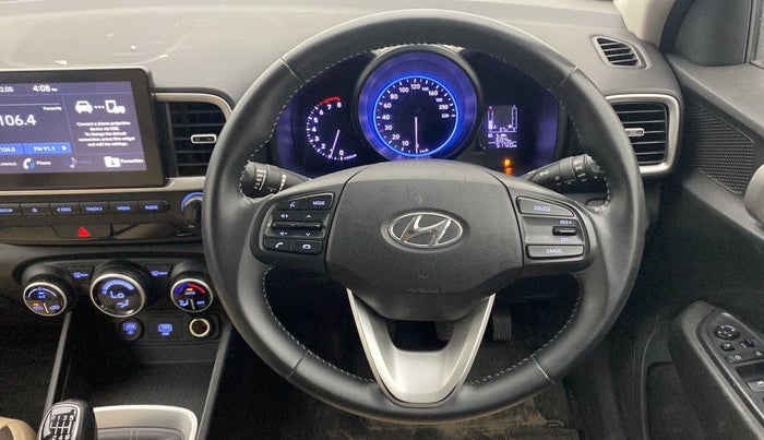 2020 Hyundai VENUE SX 1.0 TURBO, Petrol, Manual, 51,652 km, Steering Wheel Close Up