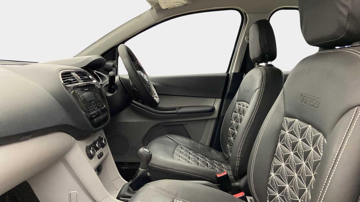 2022 Tata Tiago XT CNG, CNG, Manual, 19,440 km, Right Side Front Door Cabin