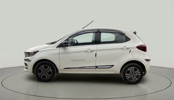 2022 Tata Tiago XT CNG, CNG, Manual, 19,440 km, Left Side
