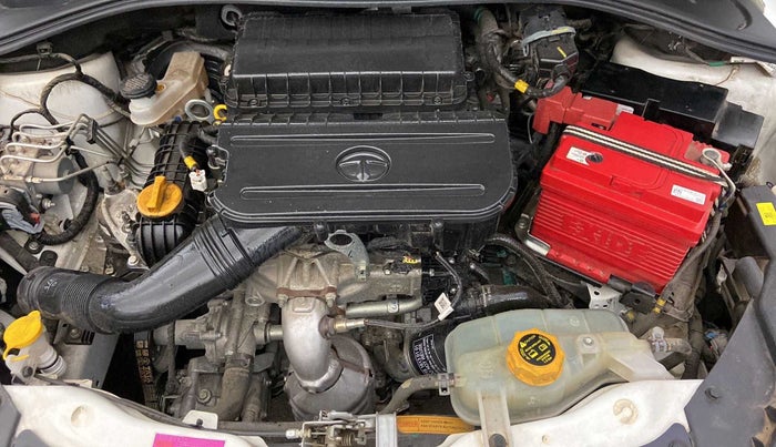 2022 Tata Tiago XT CNG, CNG, Manual, 19,440 km, Open Bonet